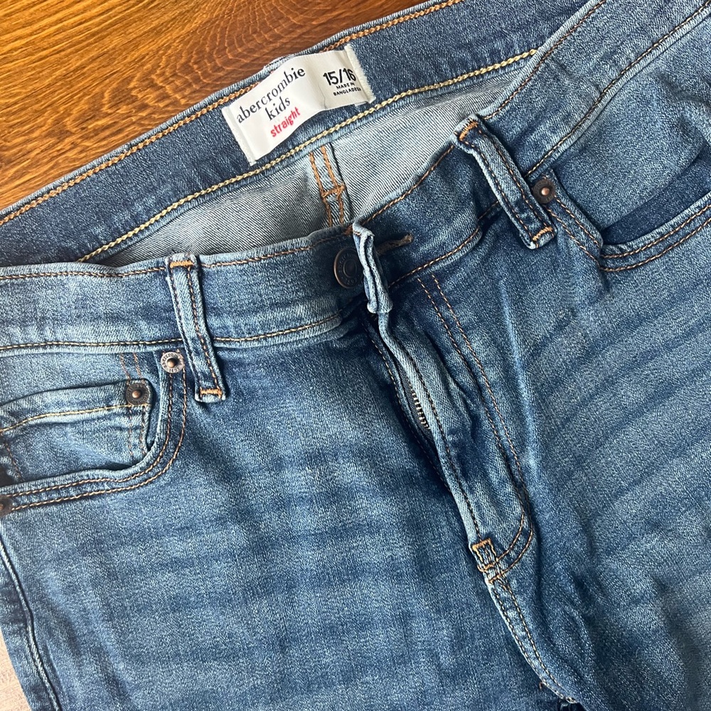 Abercrombie Kids boys straight jean medium wash